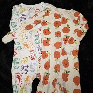 Old Navy Footed Sleepers 3T Animal ABCs  Orange Apples